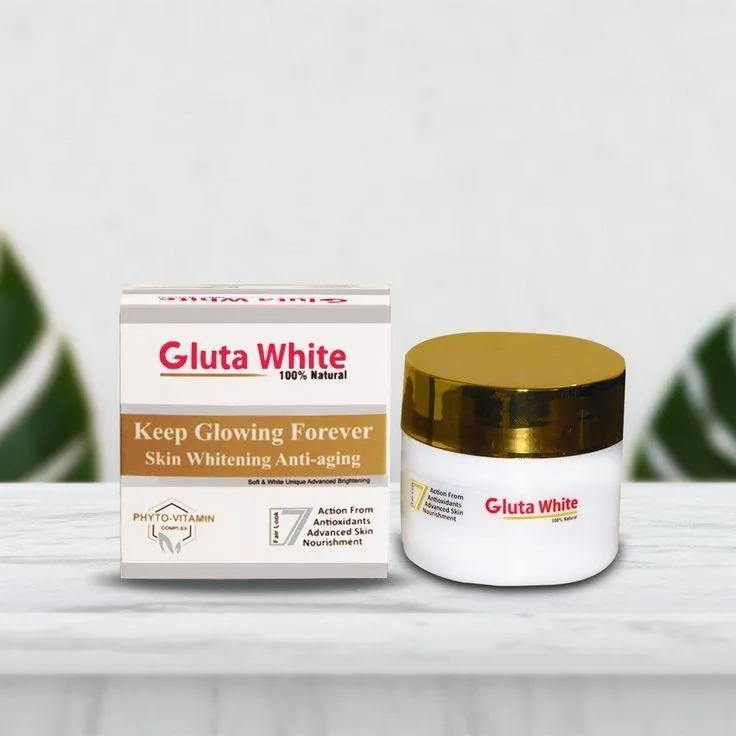 Gluta White Glowing Kit