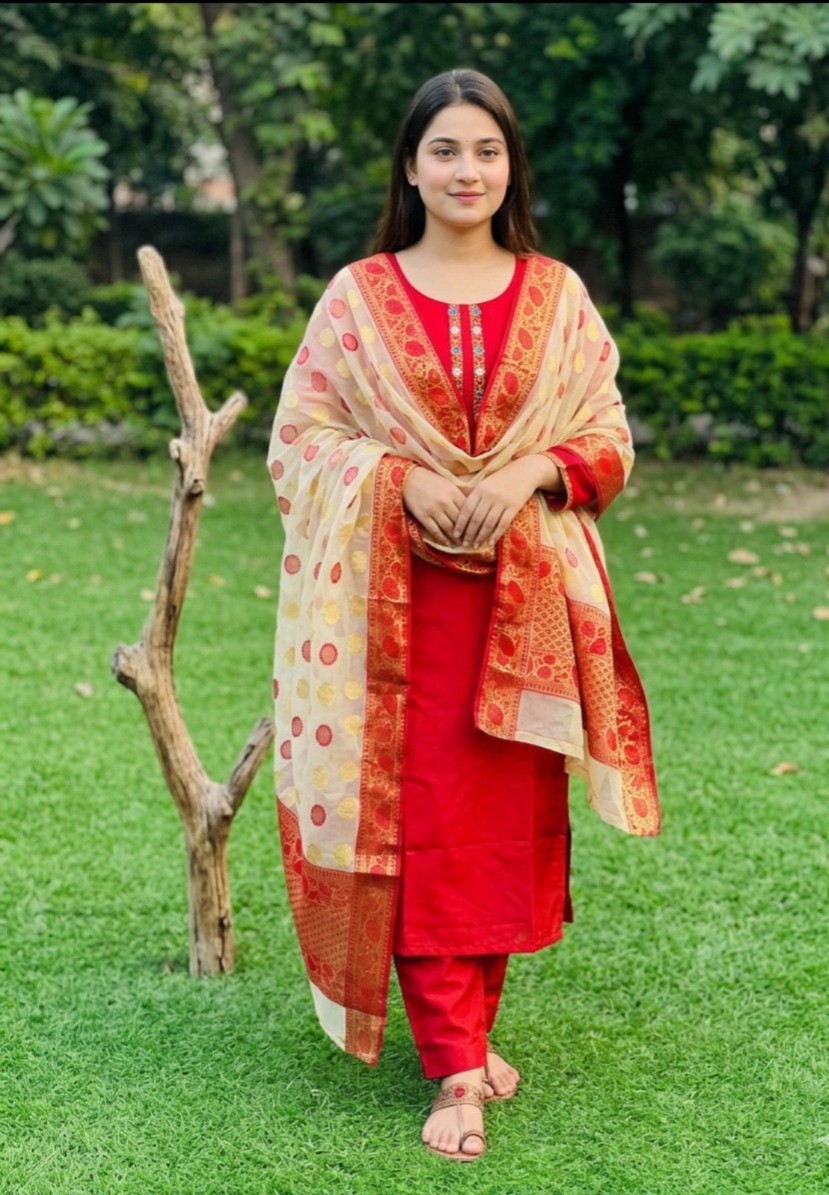 Women's 3Pc Red Katan Silk Unstitched Suit with Organza Dupatta