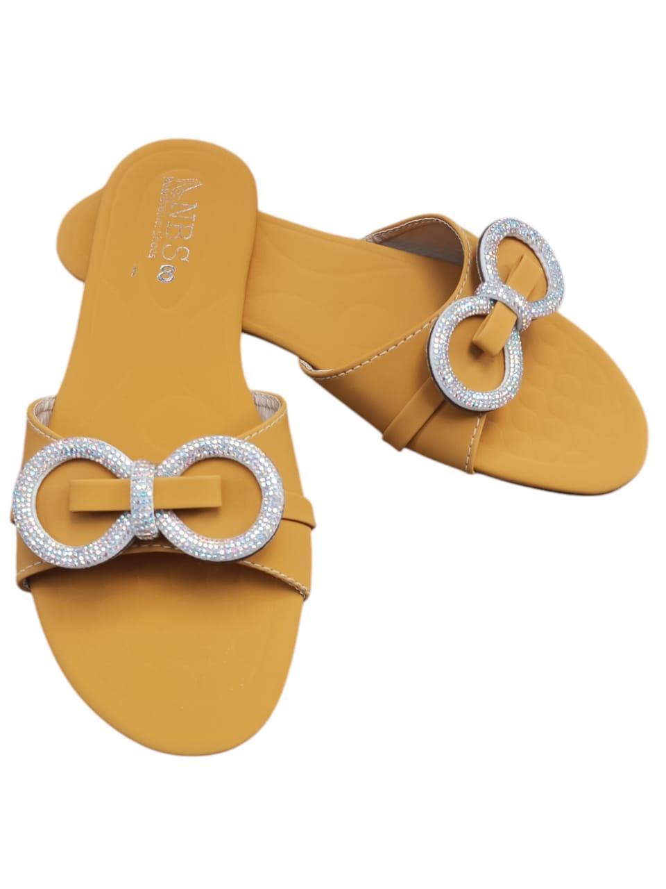 Women's Silver PVC Casual Flat Chappal